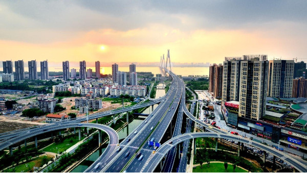 安防監(jiān)控公司淺析智慧城市APP應(yīng)用